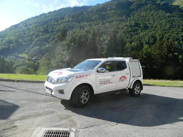 garage-thiollay-peugeot-montriond-alpes-depannage-6.jpg